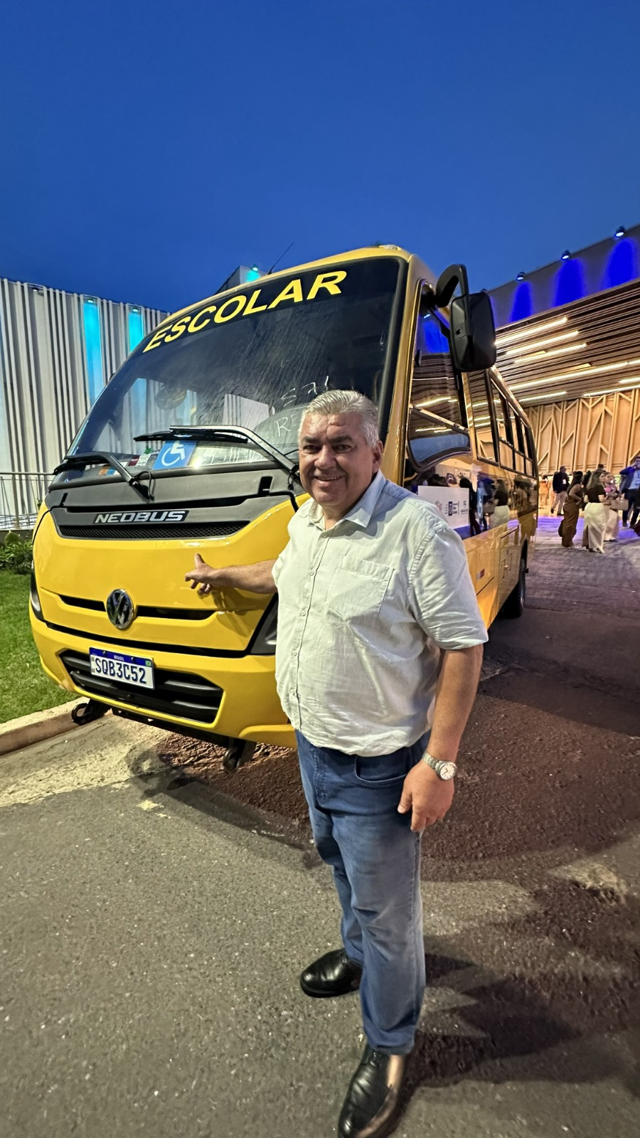 Barra do Garças ganha três novos ônibus e eleva frota do transporte escolar