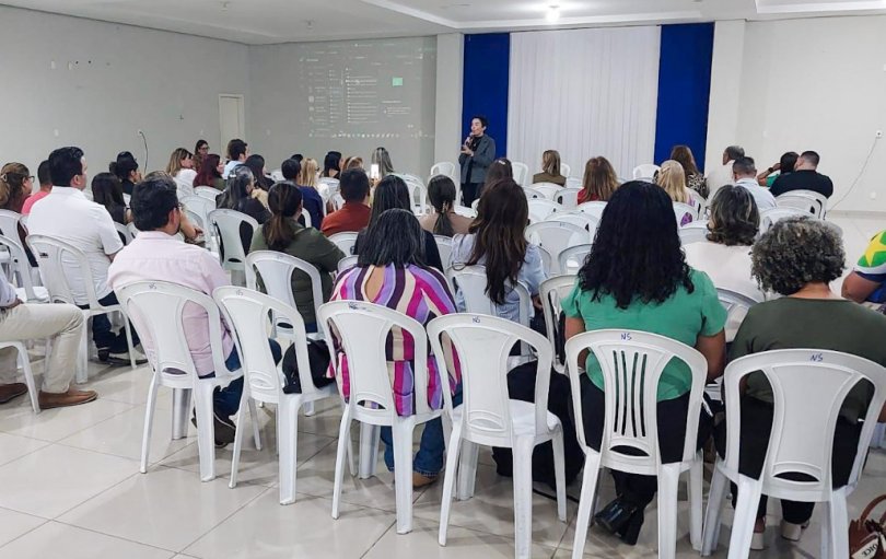 Gestores definem caminhos para fortalecer educação em VG...