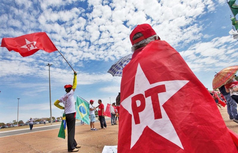 Agência tenta penhorar contas e bens do PT para quitar dívida de R$ 9 milhões...