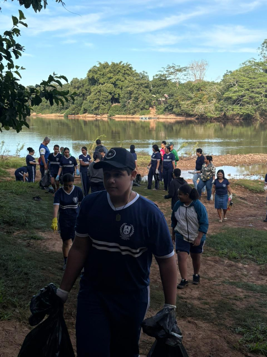 Educação ambiental e limpeza de córrego marcam Semana do Meio Ambiente em Aragarças