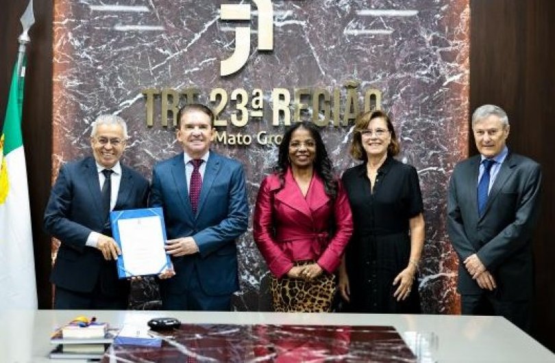 Justiça do Trabalho e TCE fecham parceria...