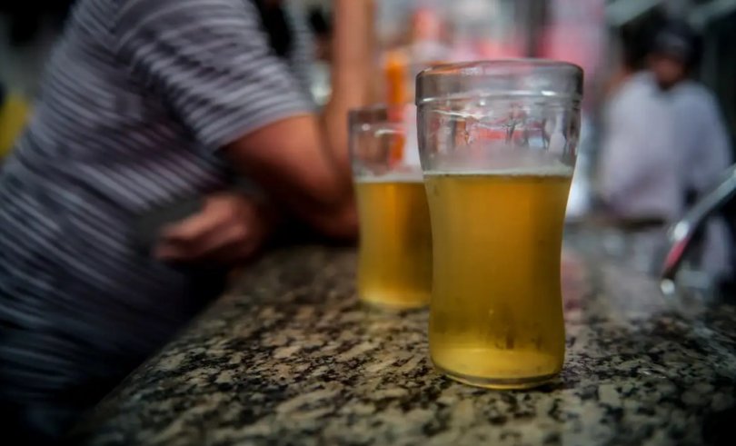 Após bebedeitra, marido quebra mesa em briga com esposa em MT...