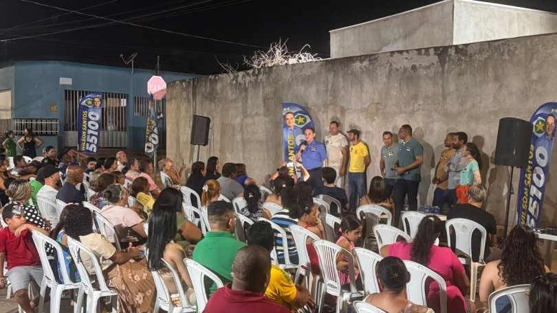 Moradores lembram obras de deputado...