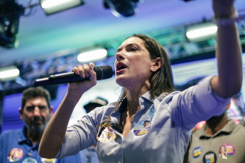Janaina defende 'freio de arrumação' no STF...