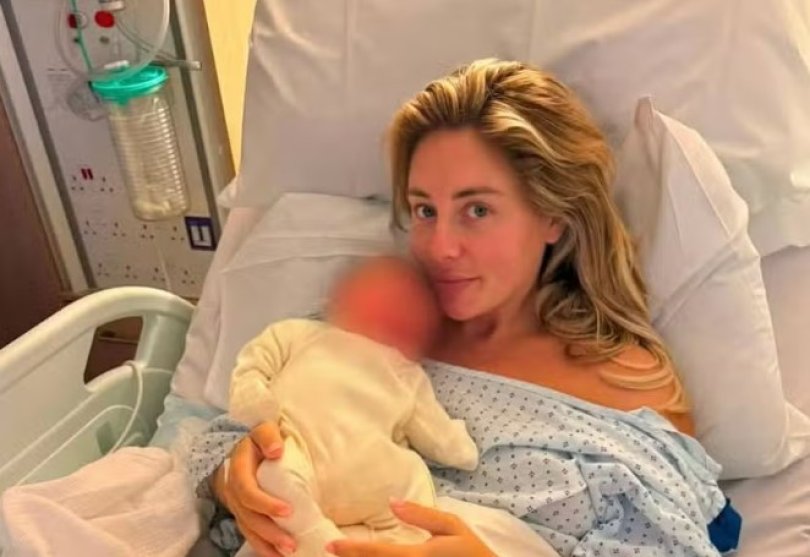 Recordista sexual vai leiloar o nome do filho recém-nascido...