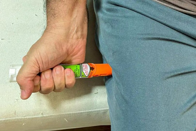 MPF fiscaliza fornecimento de caneta de adrenalina pelo SUS em MT...