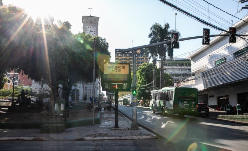 Saúde de Cuiabá emite alerta para calor extremo e orienta...