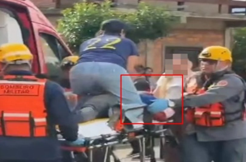Homem morre atropelado por caminhão de carreata política...